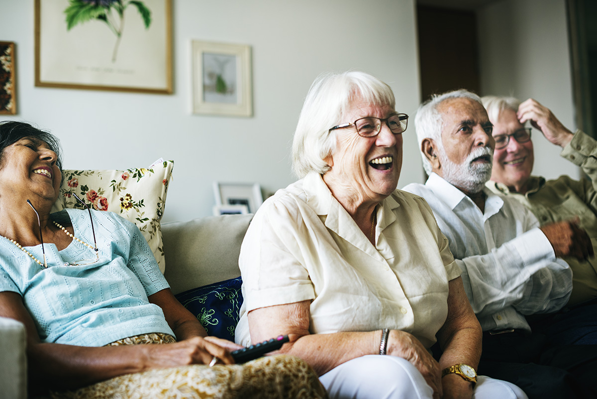 senior people watching televison together 2021 08 27 00 05 51 utc