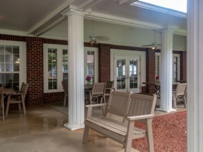 porch 92 1711658446 400x300