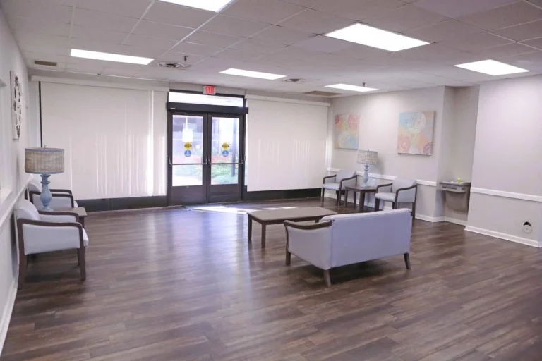 princeton towers 41 1710100339 2 768x512