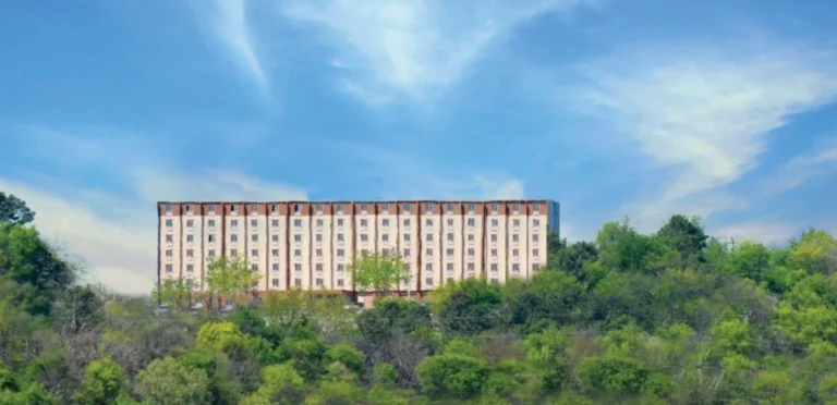 skyline village at red mountain building 19 1711661821 768x372