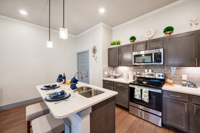 27 2902 s belt line rd  retreat senior living115 mls 768x512